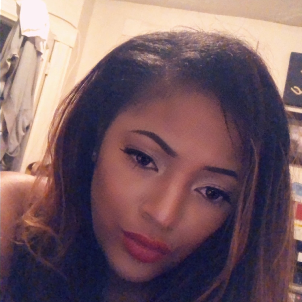 Meet your Posher, Lashika